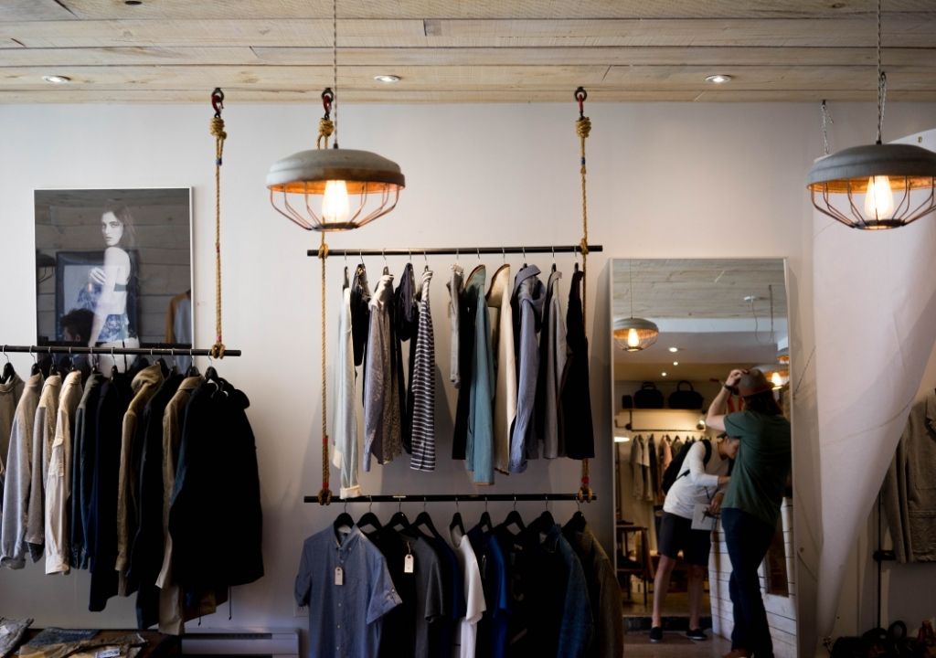 capsule wardrobe for men. minimalist wardrobe for men
